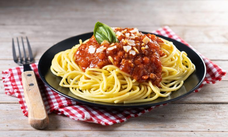 Saboroso Macarrão à Bolonhesa