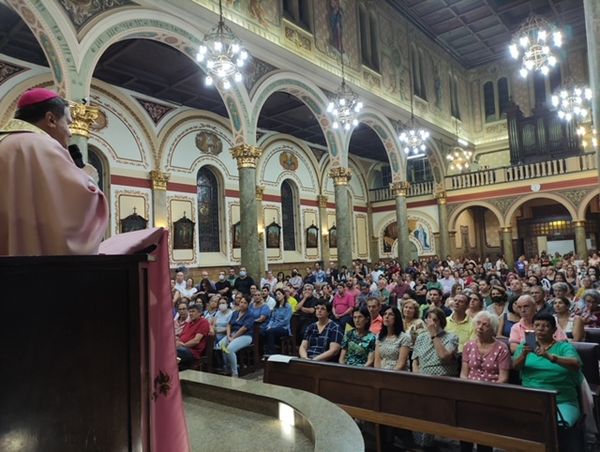 Igreja de São José recebe mais de 10 mil fiés durante festejos