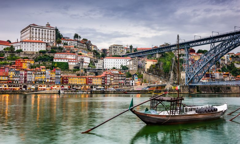 Portugal: Descubra Tesouros de Norte a Sul