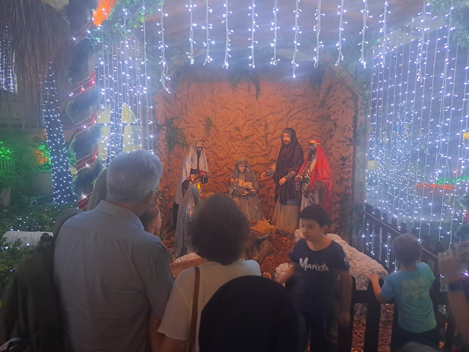 Arquidiocesano inaugura tradicional iluminação de Natal