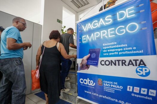 Cates Ipiranga e Jabaquara oferecem vaga de emprego até quarta-feira (14)