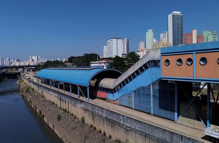 Expresso Tiradentes volta à operação na Estação Pedro II neste sábado