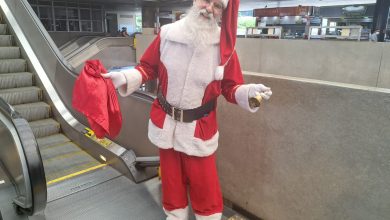 Papai Noel visita Terminal Sacomã